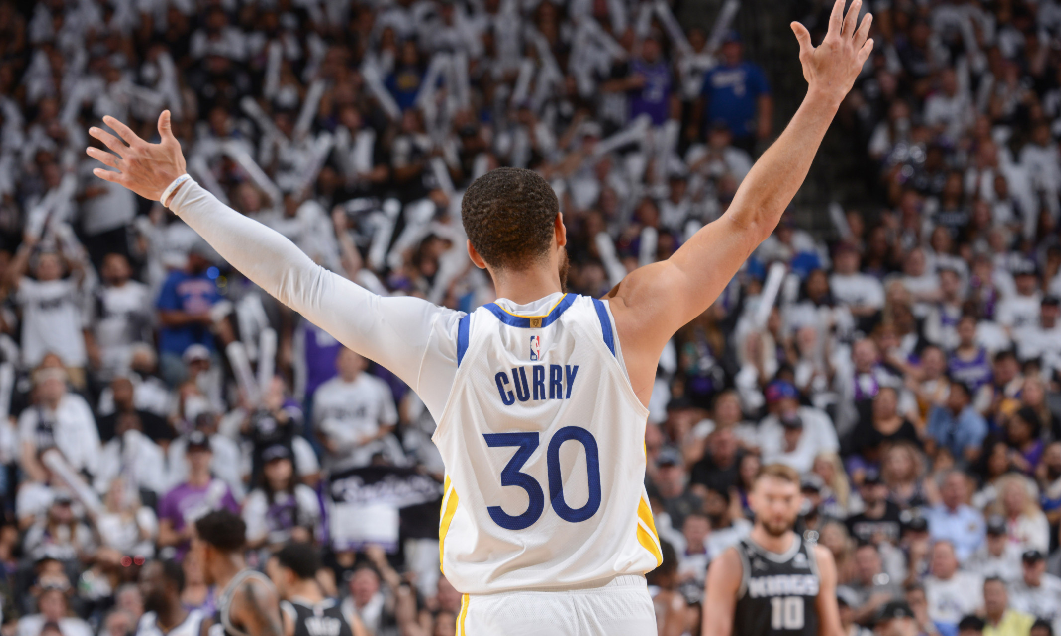 爱游戏下载尤文图斯发布备战花絮；冲刺阶段豪取连胜；NBA季后赛任务艰巨；球队文化再被提及的简单介绍